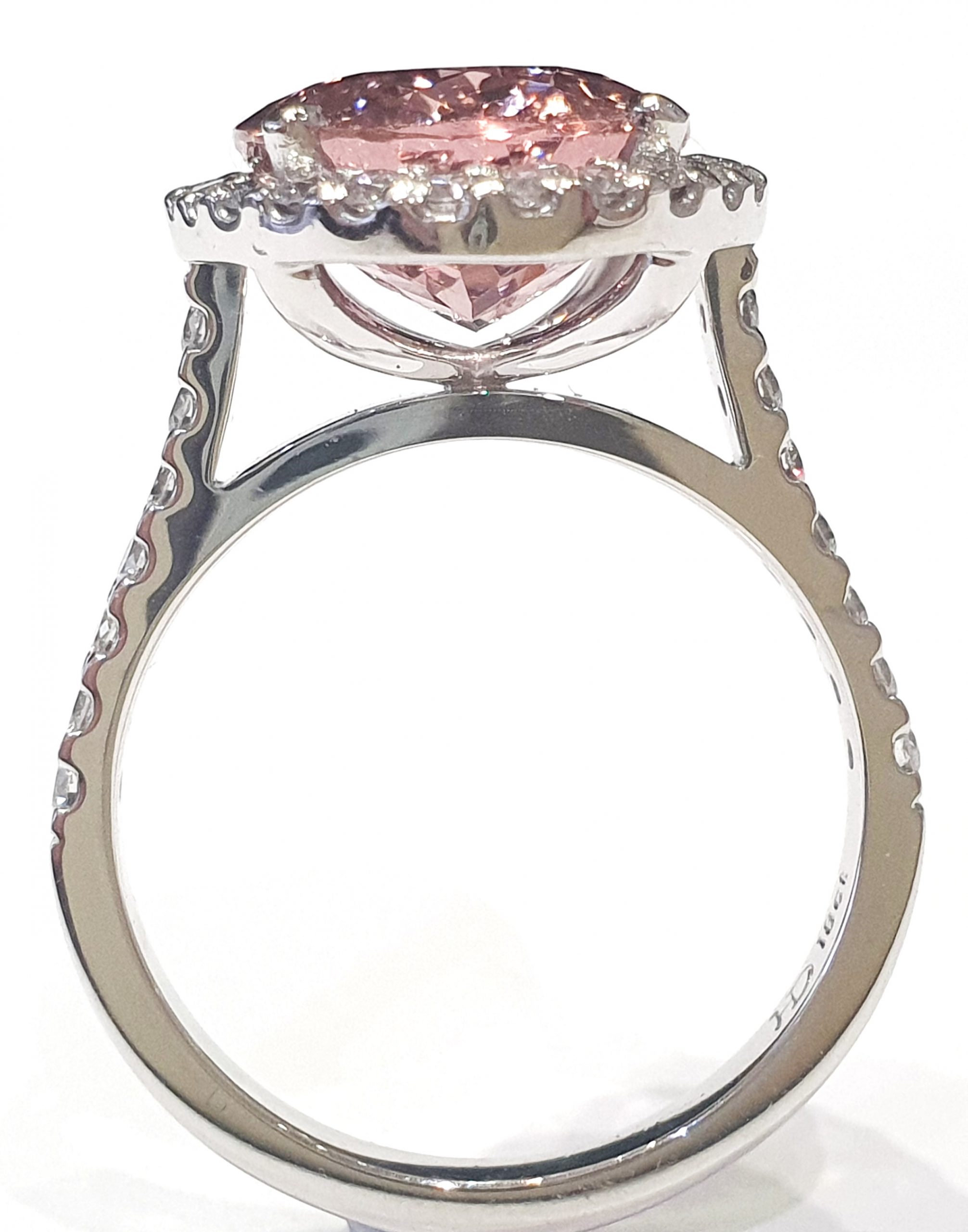 5ct pink Morganite diamond halo ring - Image 2