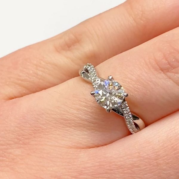 solitaire twist band